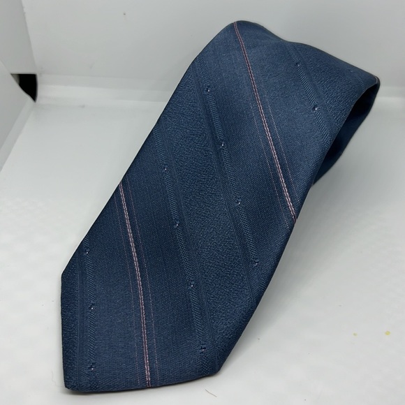 Marvin’s men tie - Picture 4 of 8